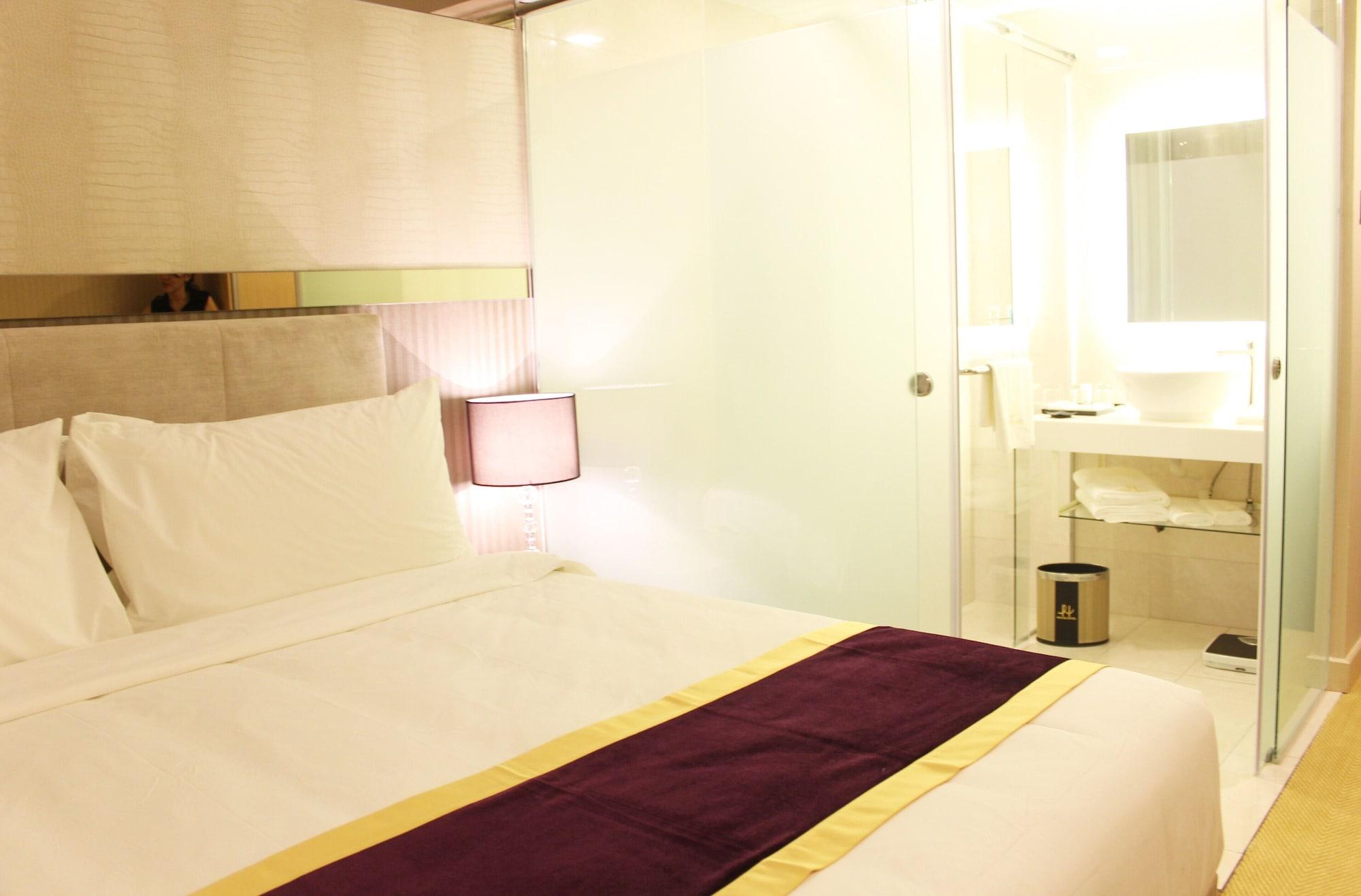 Bryqs Hotel كوالالمبور المظهر الخارجي الصورة