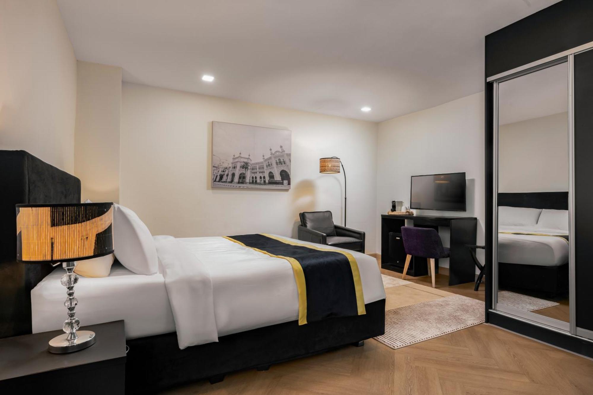 Bryqs Hotel كوالالمبور المظهر الخارجي الصورة